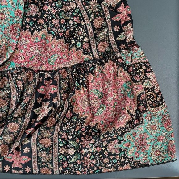 Floral Maxi Dress in Multicolor - Picture 8 of 10